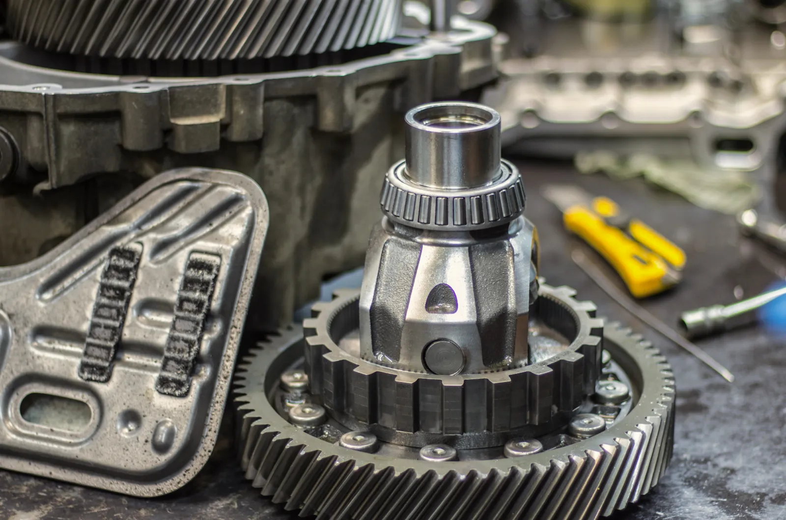 Диагностика DSG, ремонт двигателя, ремонт подвески в СПб на Софийской улице